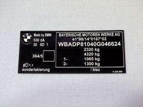 Tabliczka znamionowa BMW z laminatu-naklejki 105 x 45 mm