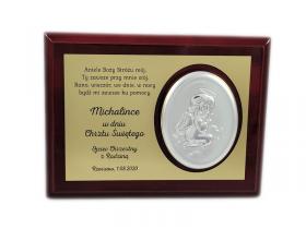 Pamiątka Chrztu Św. - srebrny owalny obrazek z Aniołkiem na wiśniowym drewnie